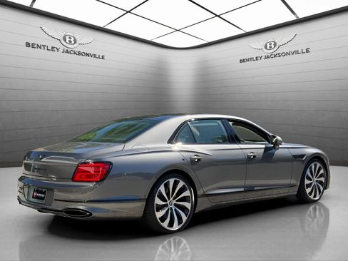 New 2026 Bentley Flying Spur Flying Spur image 7