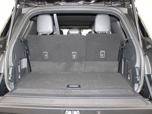 New 2027 Lincoln Navigator Reserve w/ Jet Appearance Package AWD/4WD image 15