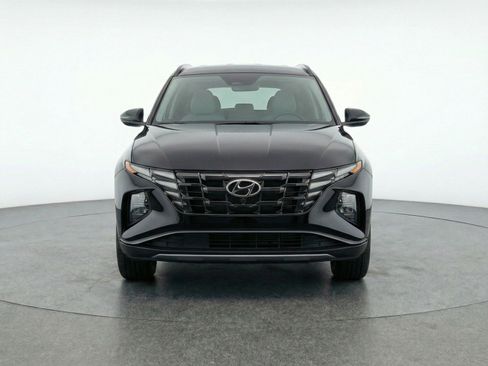 Used 2025 Hyundai Tucson SEL image 2
