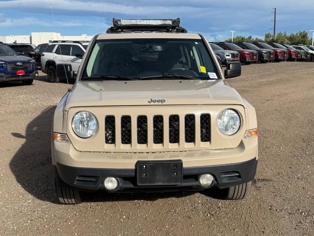 Used 2017 Jeep Patriot Latitude AWD/4WD image 9