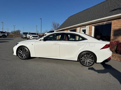 Used 2017 Lexus IS 300 AWD image 15