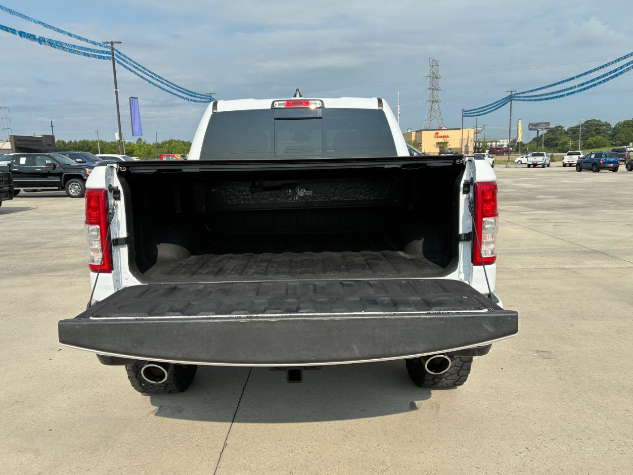 Used 2021 RAM 1500 Lone Star AWD/4WD image 30
