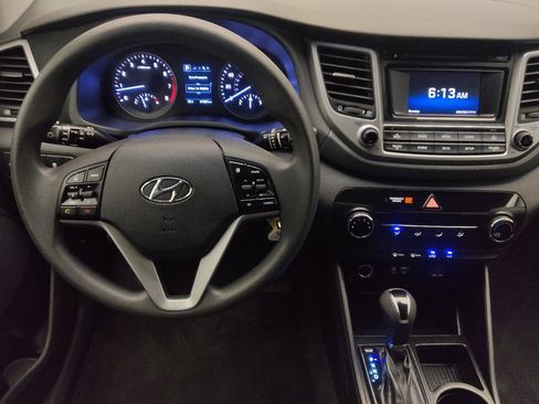 Used 2017 Hyundai Tucson SE image 22