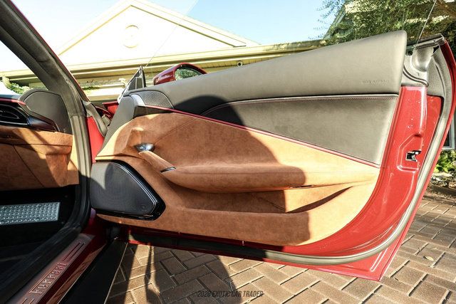 Used 2025 Ferrari Roma Spider RWD image 44