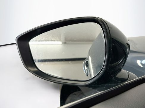 Used 2025 MAZDA CX-30 AWD 2.5 S w/ Preferred Package image 16