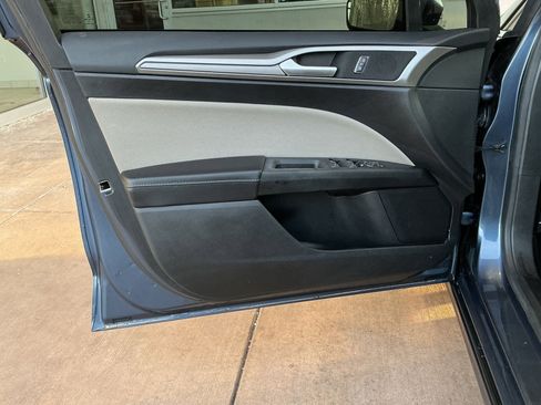 Used 2019 Ford Fusion S image 14