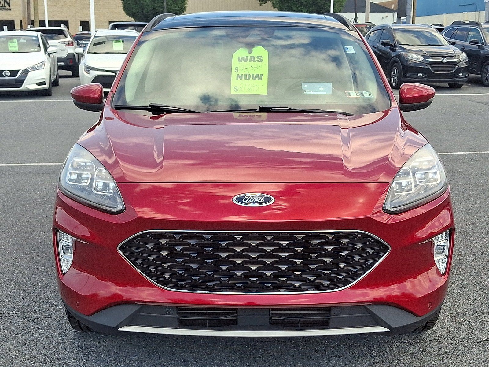 Used 2020 Ford Escape Titanium AWD/4WD image 2