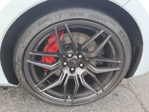 Used 2023 Chevrolet Corvette Z06 image 21