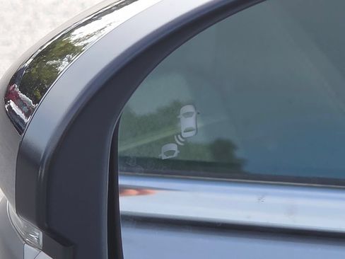 Certified 2024 Honda CR-V Sport image 7