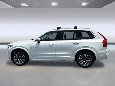 Used 2020 Volvo XC90 T6 Momentum AWD/4WD image 2