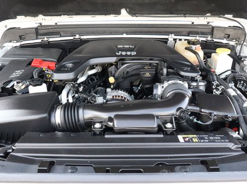 Used 2020 Jeep Gladiator Rubicon image 20