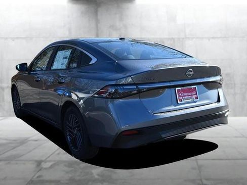 New 2026 Nissan Sentra SV image 7