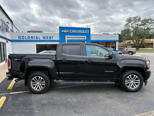 Used 2015 GMC Canyon SLE w/ Nightfall Edition AWD/4WD image 4