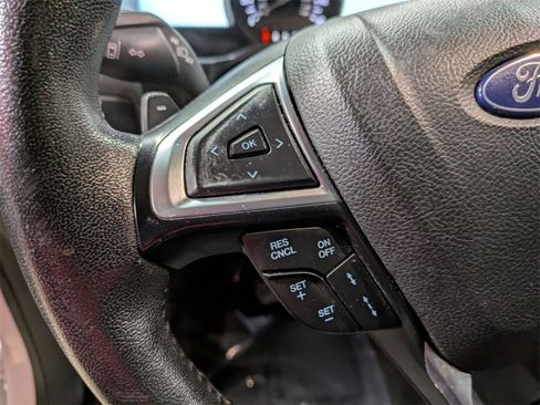 Used 2018 Ford Edge SEL w/ Equipment Group 201A image 16