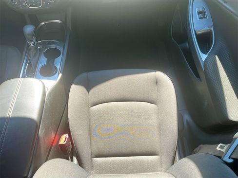 Used 2023 Chevrolet Malibu LT image 22