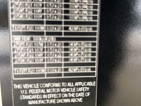 Used 2024 Land Rover Range Rover SE image 47