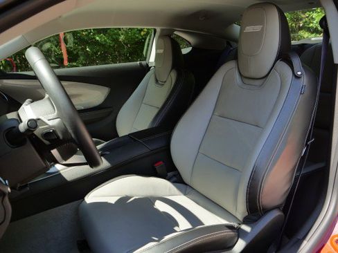Used 2010 Chevrolet Camaro SS w/ RS Package RWD image 16