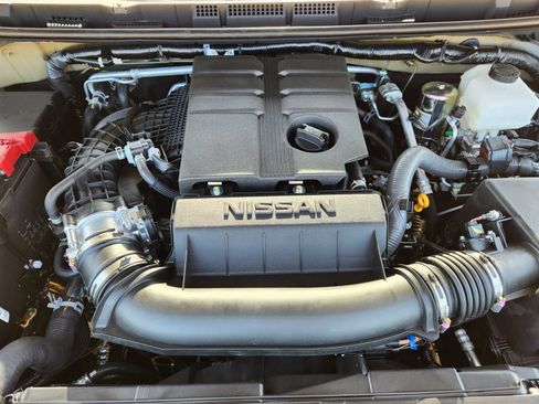 Used 2026 Nissan Frontier SV w/ All-Weather Content Package AWD/4WD image 25