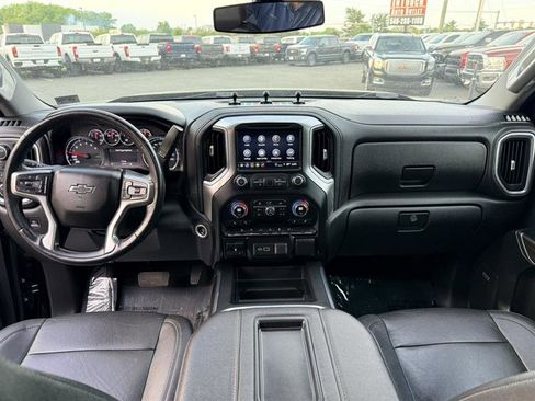Used 2021 Chevrolet Silverado 1500 LT Trail Boss w/ Convenience Package II AWD/4WD image 21