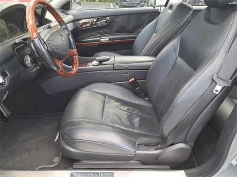 Used 2012 Mercedes-Benz CL 550 4MATIC image 15