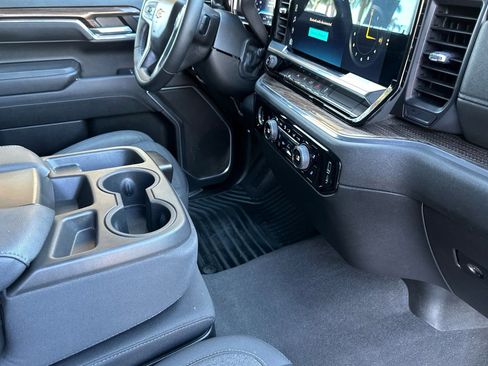 Certified 2023 Chevrolet Silverado 1500 LT image 16