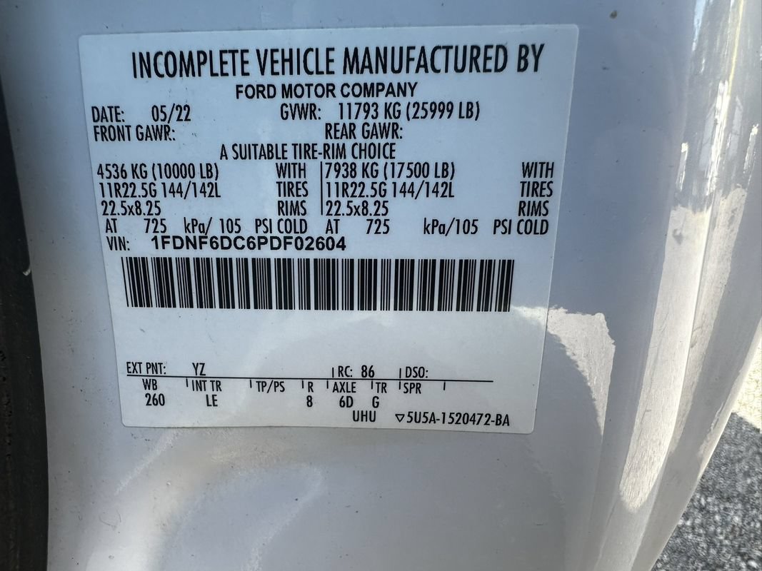 Used 2023 Ford F650 2WD Regular Cab Super Duty image 34