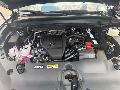 Used 2025 Lexus TX 350 AWD image 12