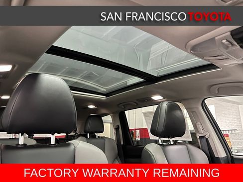 Used 2025 Subaru Ascent Onyx Edition w/ Onyx Package image 23