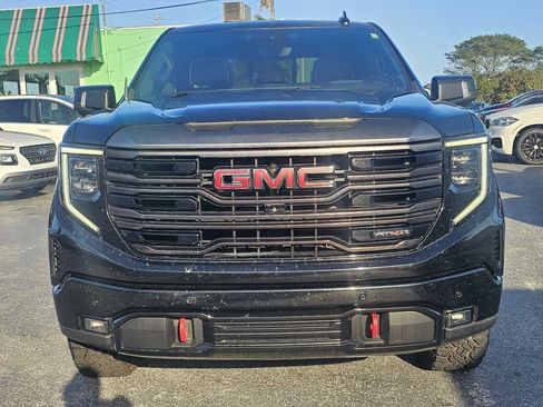 Used 2022 GMC Sierra 1500 AT4X image 25
