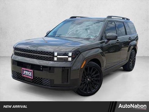 Used 2025 Hyundai Santa Fe Calligraphy image 1