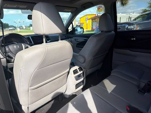 Used 2017 Honda Pilot EX-L image 14