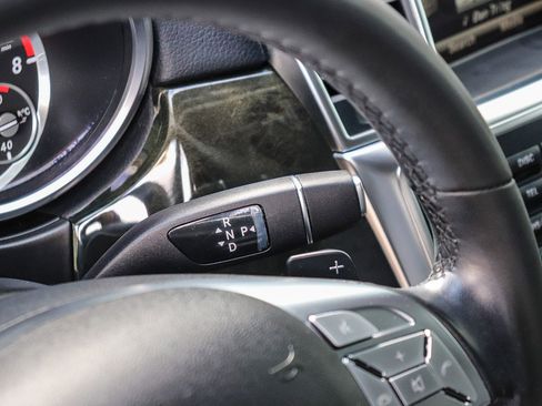 Used 2016 Mercedes-Benz GL 450 4MATIC image 22