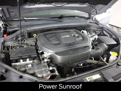 Used 2019 Jeep Grand Cherokee Laredo AWD/4WD image 23