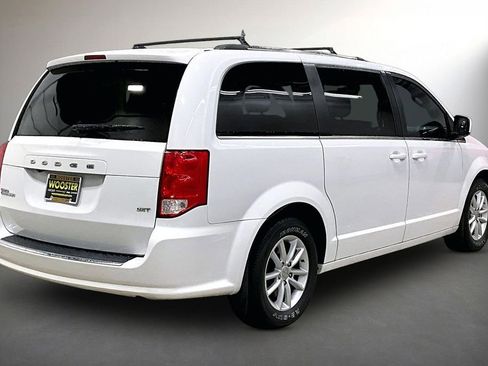 Used 2020 Dodge Grand Caravan SXT image 5