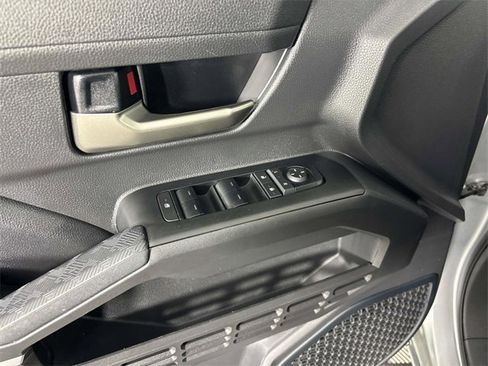 Used 2024 Toyota Tacoma TRD Off-Road image 16