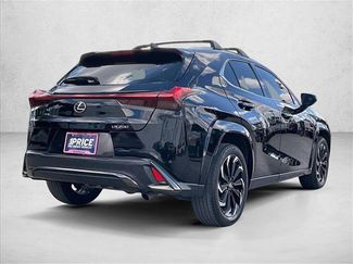 Used 2022 Lexus UX 200 F Sport video 2