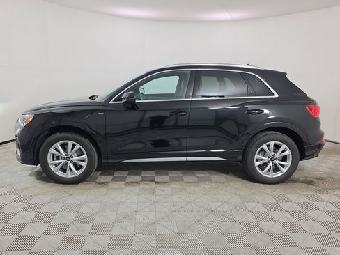 Certified 2025 Audi Q3 2.0T Premium Plus w/ Premium Plus Package AWD/4WD image 4