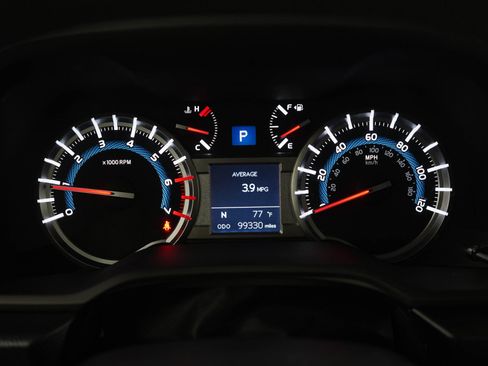 Used 2019 Toyota 4Runner Limited AWD/4WD image 24