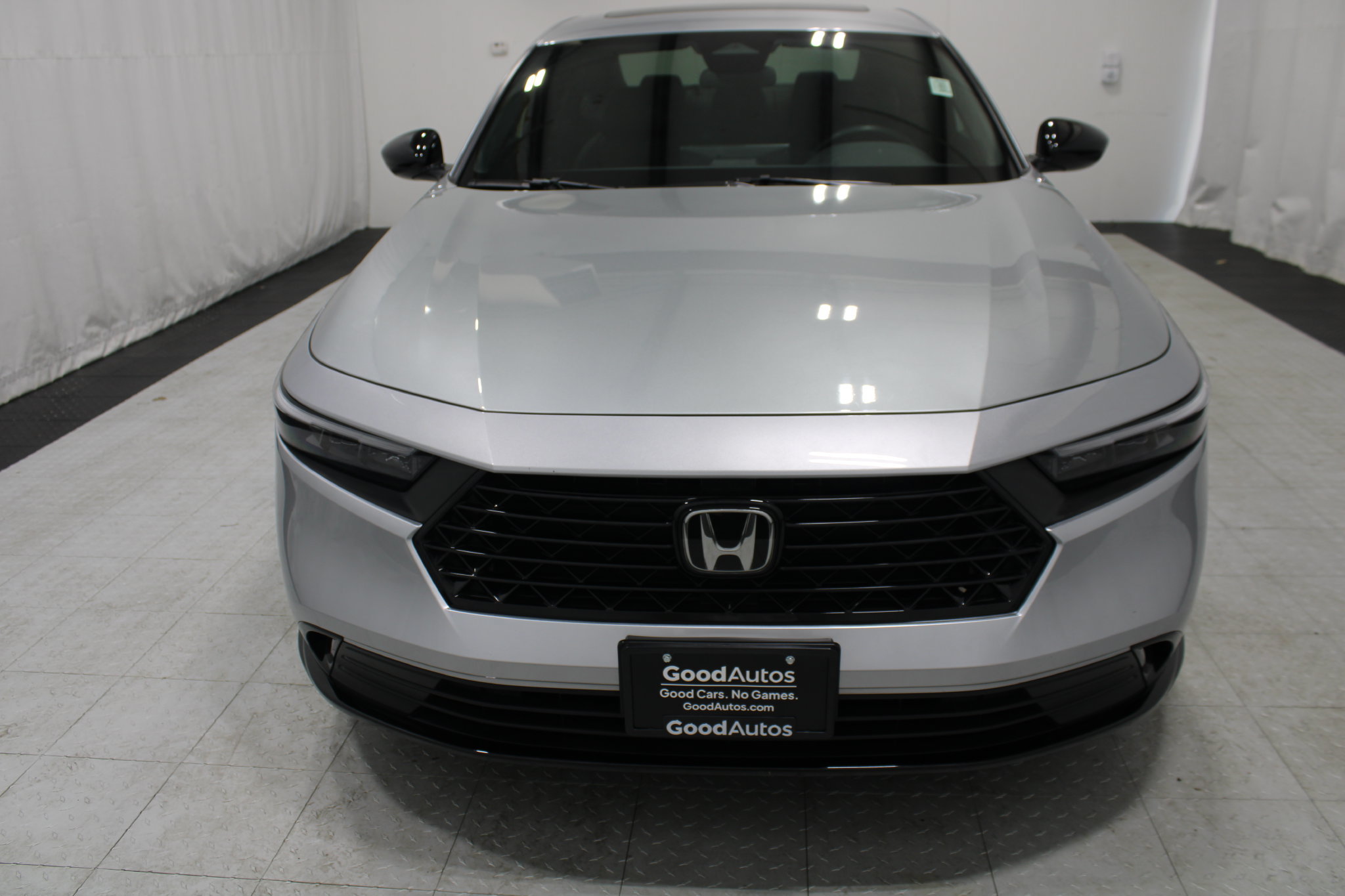 Used 2024 Honda Accord Sport image 3