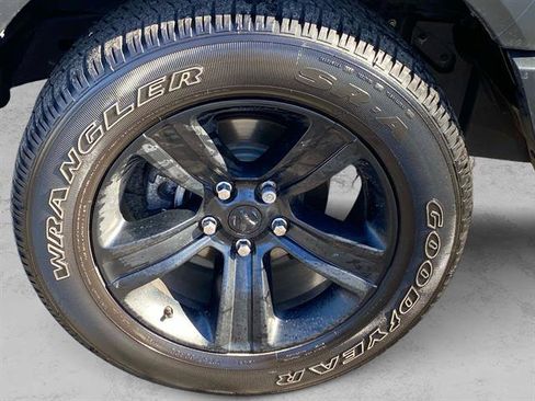 Certified 2021 RAM 1500 Classic Warlock w/ Warlock Decor Package image 26