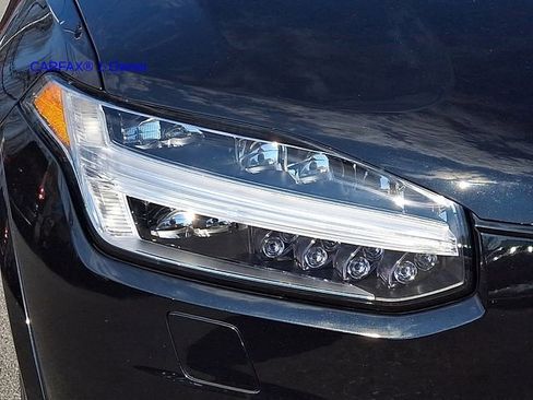 Certified 2023 Volvo XC90 B6 Ultimate w/ Protection Package image 10