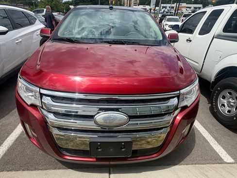 Used 2014 Ford Edge Limited w/ Equipment Group 302A FWD image 3