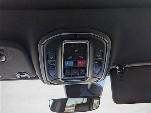 Used 2023 Jeep Wagoneer Series II image 21