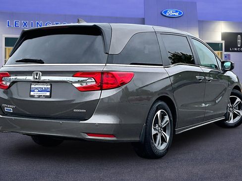 Used 2019 Honda Odyssey Touring image 5