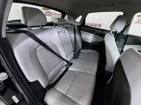 Certified 2023 Hyundai Kona SEL w/ Cargo Package AWD/4WD image 28