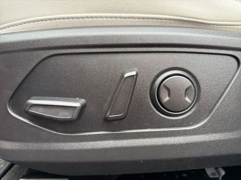 Used 2022 Hyundai Tucson Limited FWD image 35