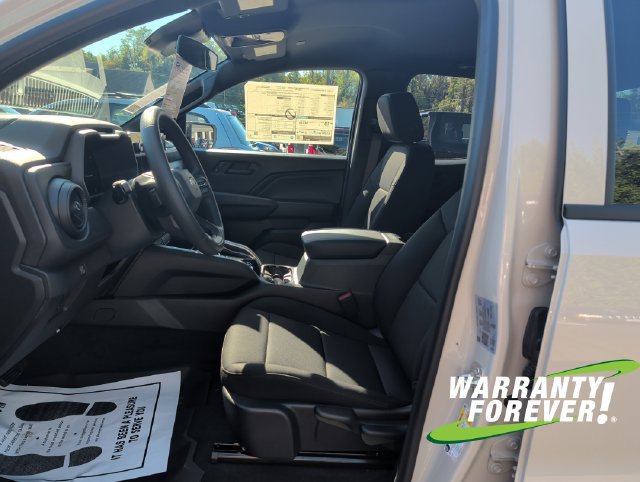 New 2026 Chevrolet Colorado Trail Boss AWD/4WD image 13