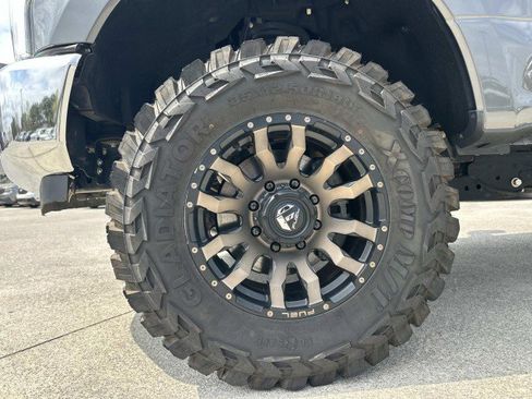 Used 2020 Ford F250 XLT image 11