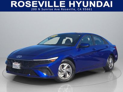 Certified 2025 Hyundai Elantra SE