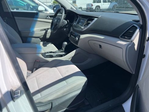 Used 2016 Hyundai Tucson SE w/ Option Group 02 FWD image 15
